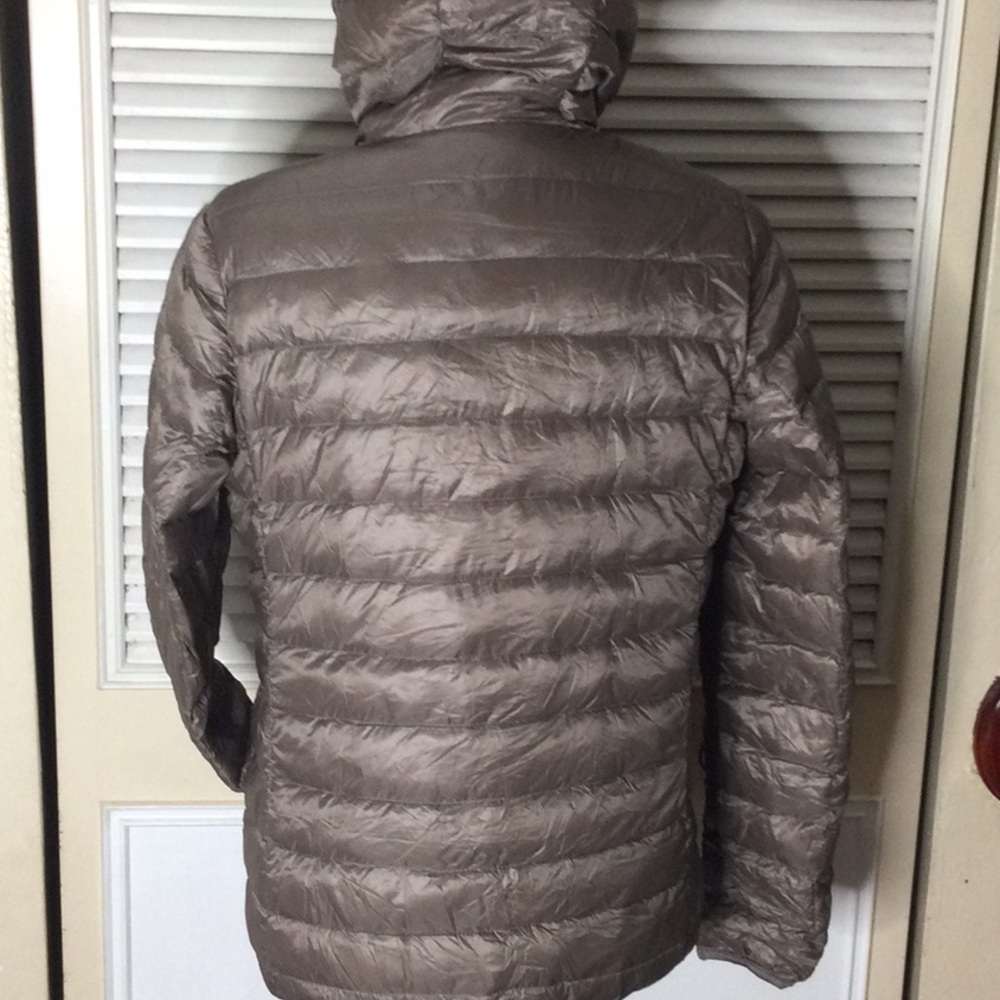Light weight Spring Jacket size Med - Picture 9 of 16